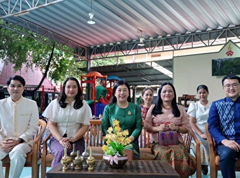 Candle offering activities On the
occasion of Buddhist Lent, year 2025