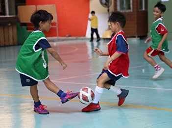 Football Match #5: Jiw Tae Jaew vs. Jiw
Kamlang 2
