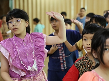 Practice meditation, enhance your
personality, and learn about Thai
culture with beautiful movements.