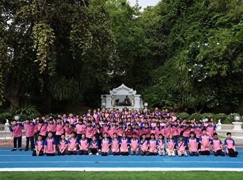 Today, we officially graduate in the
name of Her Majesty Queen Sunantha
Kumareeratana, the Royal Consort.